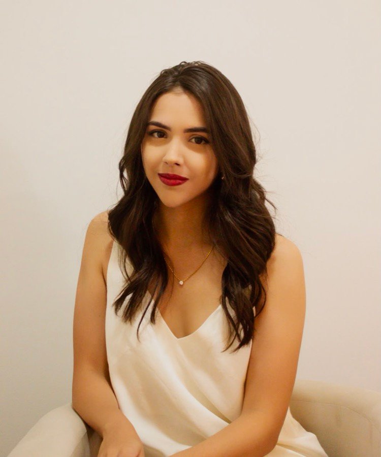 Radmilla Diniz, nutricionista especializada em nutrição clínica funcional para a saúde da mulher